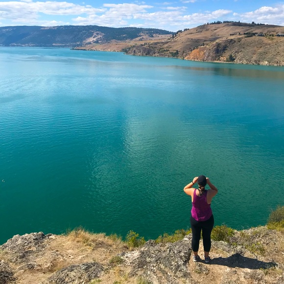 Meet your Posher, Tamia - Picture 1 of 1